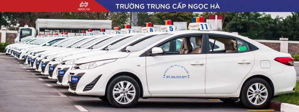 thi bằng lái xe b2, bằng lái xe b2, bằng lái xe b2 lái được xe gì, bằng lái xe b2 chạy được xe gì, bằng lái xe b2 là gì, bằng lái xe b2 có thời hạn bao lâu, thi bằng lái xe b2 bao nhiêu tiền, 18 đề thi bằng lái xe b2, học lái xe b2, học lái xe, học lái xe ô tô, học lái xe b1, học lái xe bằng c