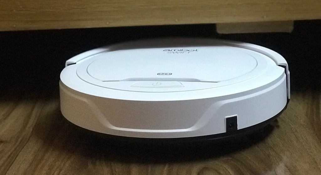 Robot hút bụi lau nhà 