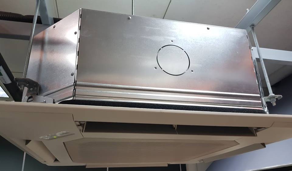 XỬ LÝ LỖI BƠM NƯỚC NGƯNG, CÔNG TẮC PHAO Ở ĐIỀU HÒA TRUNG TÂM – BẢO TRÌ VỆ SINH MÁY LẠNH TRỌN GÓI KHÔNG PHÁT SINH