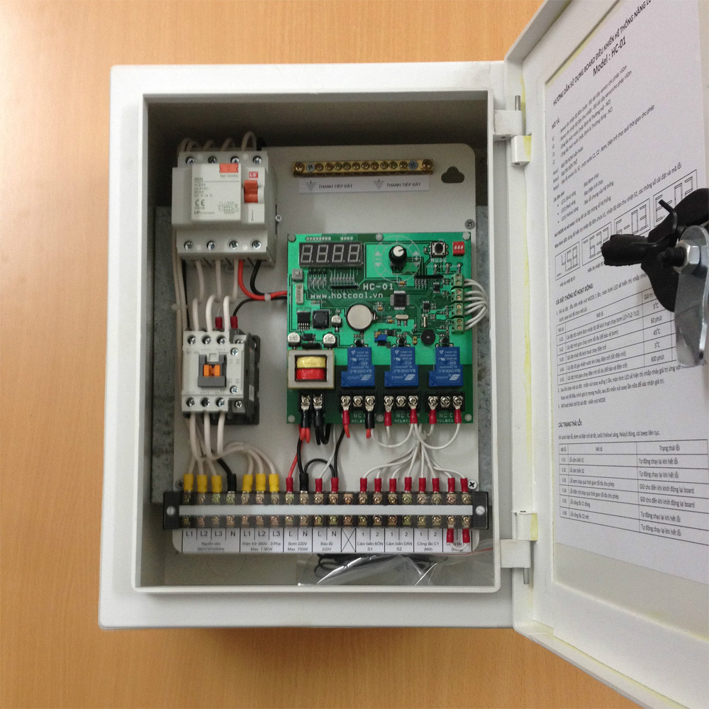 Thiết bị điều khiển hệ thống nước nóng HC-01