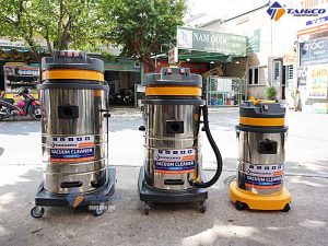 mua-may-hut-bui-cho-xe-oto