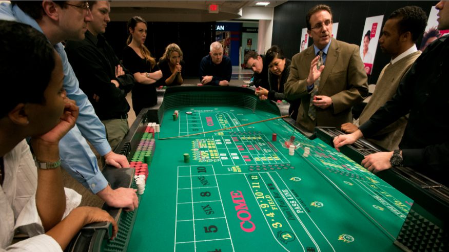 Craps for beginners: How do you play dice in the casino or online? – Metro US