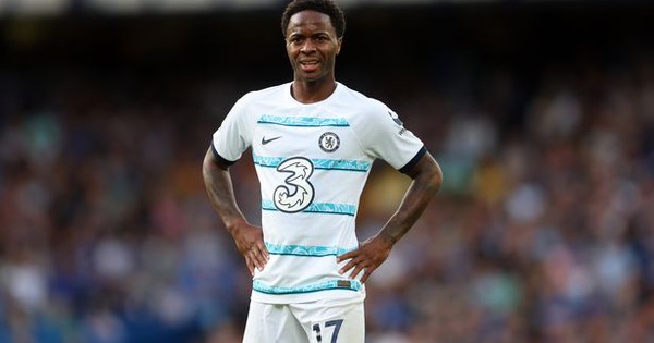 Raheem Sterling tiết lộ lý do rời Man City