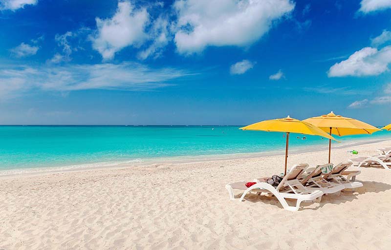 Những bãi biển đẹp nhất thế giới năm 2020